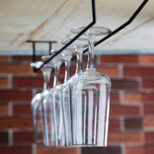 Crni stalak za čaše 610 mm Olympia FD989: Praktično i elegantno skladištenje