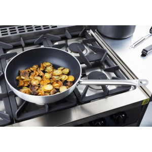 Non-stick Induction Sauté Pan Ø 320 mm Vogue | Teflon Platinum Plus Coating