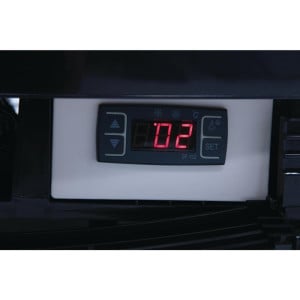 Vitrine Hladnjak - Zakrivljena Vrata - Crna Serija C 235 L