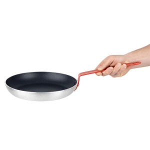 Tava od aluminija s neprianjajućim slojem Teflon Crvena ručka 240mm - Gastronoble