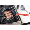 Tava od aluminija s neprianjajućim slojem Teflon Crvena ručka 240mm - Gastronoble