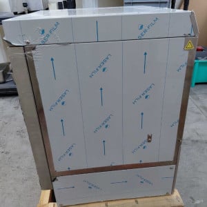 Profesionalna perilica posuđa s dozatorom sredstva za ispiranje i deterdženta te pumpom za pražnjenje - 50 x 50 cm - Dynasteel