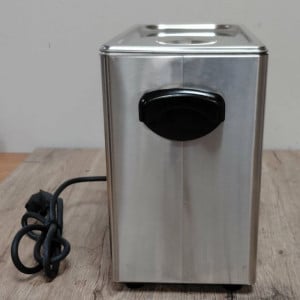 Kuhalo za jaja Dynasteel - 8 jaja: profesionalno kuhanje