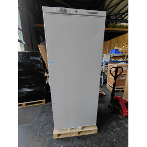 Ventilirani rashladni ormar 600 L - Unutrašnjost ABS - Dynasteel