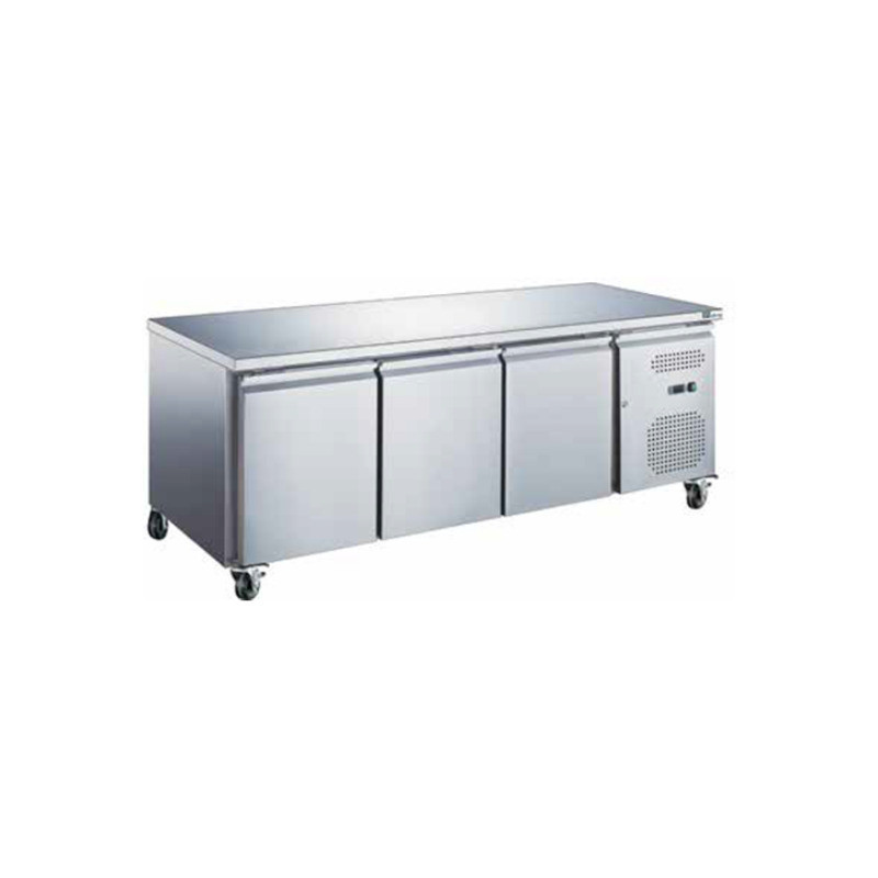 Hladnjak Stol GN 1/1 Pozitivan Dubina 700 mm - 3 Vrata - Bez Stražnje Ploče - Obnovljen