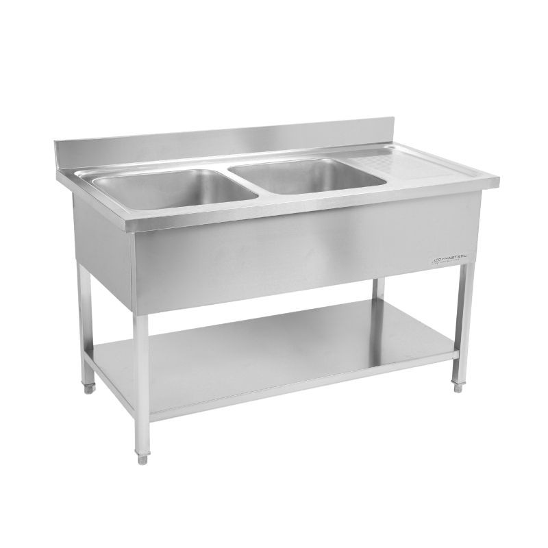 Plonge 2 Bacs avec Dosseret et Étagère - Robuste et fonctionnelle | Dynasteel Plonge 2 Bacs avec Dosseret et Étagère - Robuste et fonctionnelle | Dynasteel